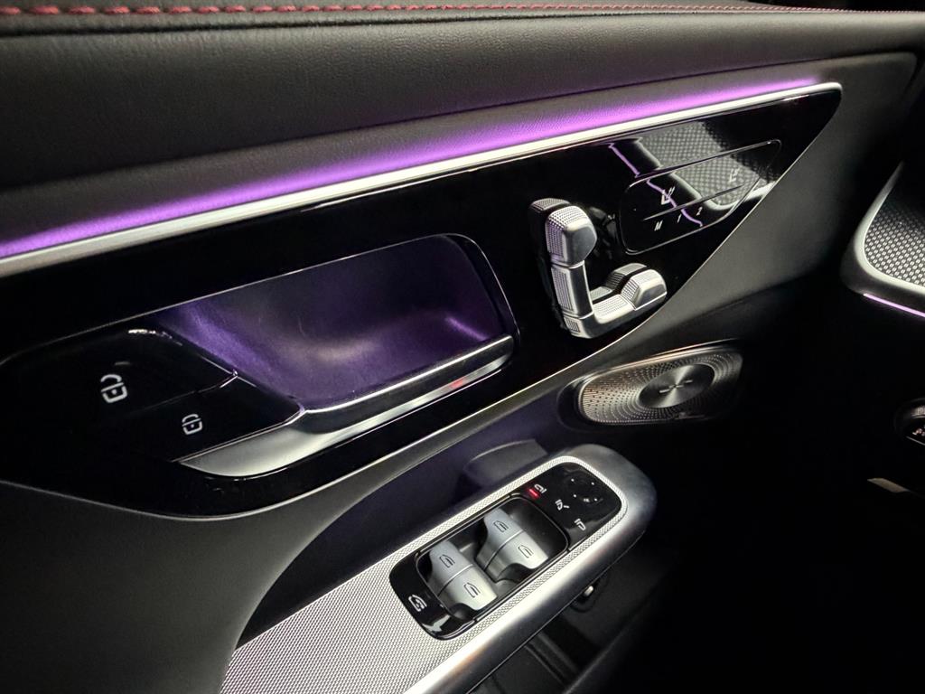 Mercedes Benz GLC Class - Vista 11