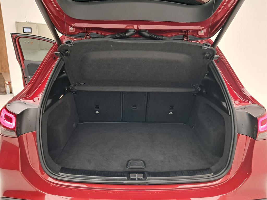 Mercedes Benz GLA Class 2020 Rojo - Importación desde Corea - HF Imports Iquique - Foto 18