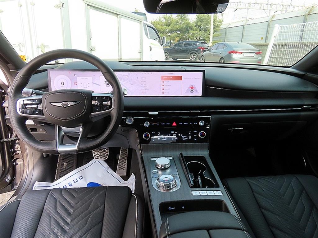 Genesis G80 - Vista 7