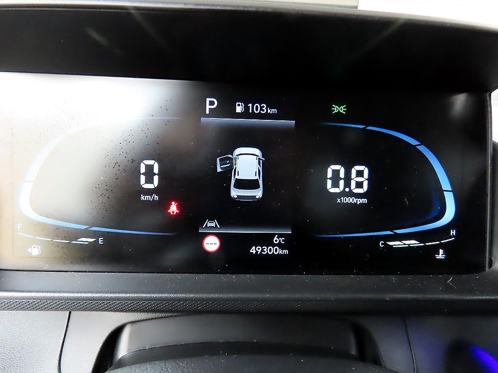 HYUNDAI Casper - Vista 8