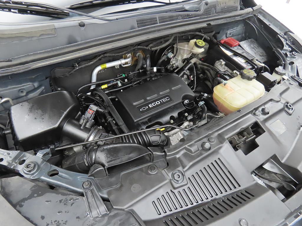 Chevrolet Trax 2018 Gris - Importación desde Corea - HF Imports Iquique - Foto 18