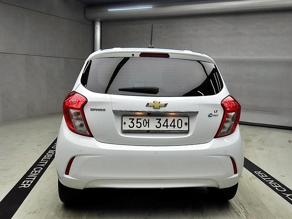 Chevrolet Spark - Vista 3