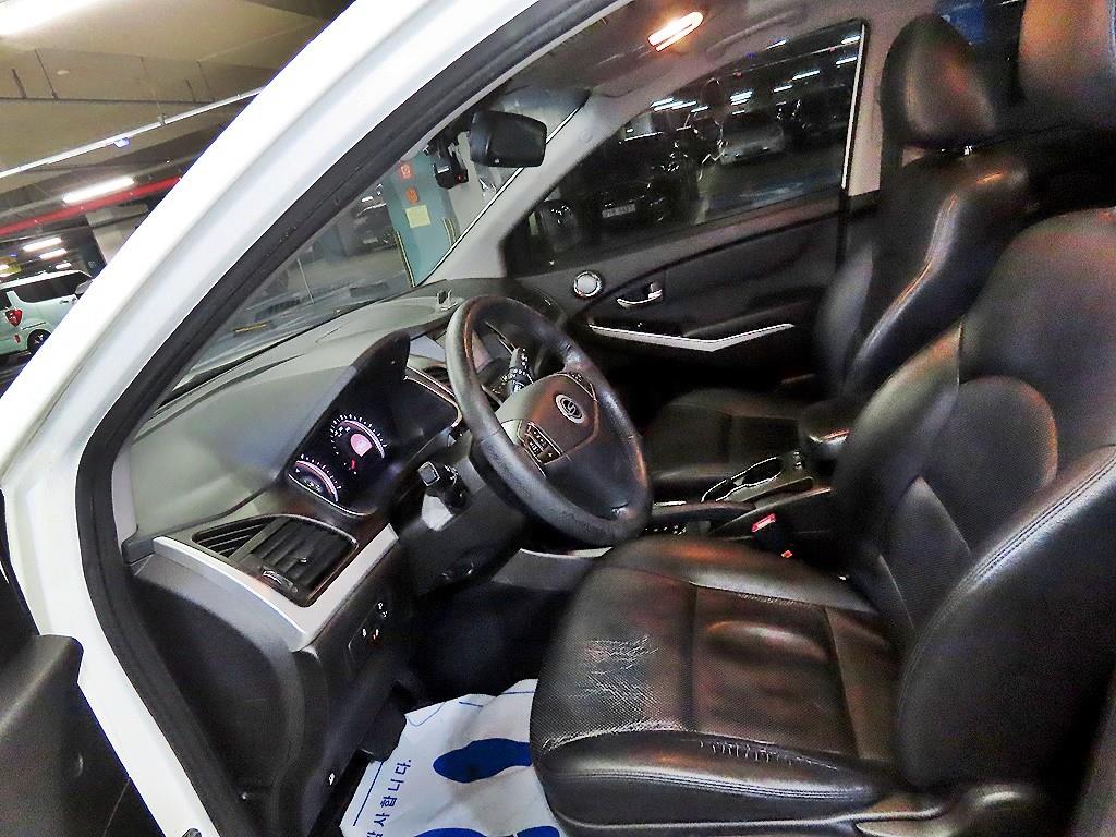 Ssangyong Korando - Vista 6