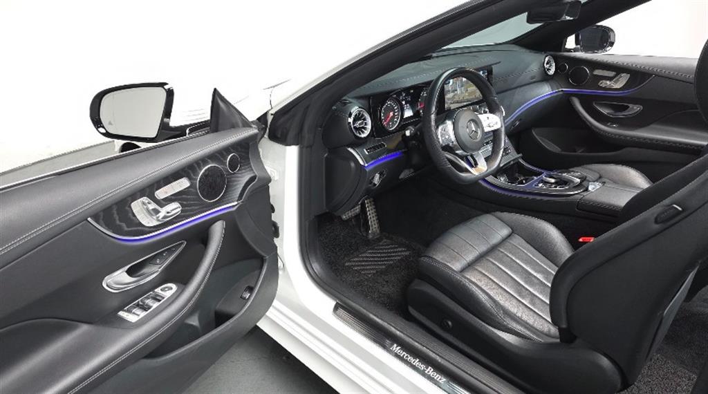 Mercedes Benz E class - Vista 10