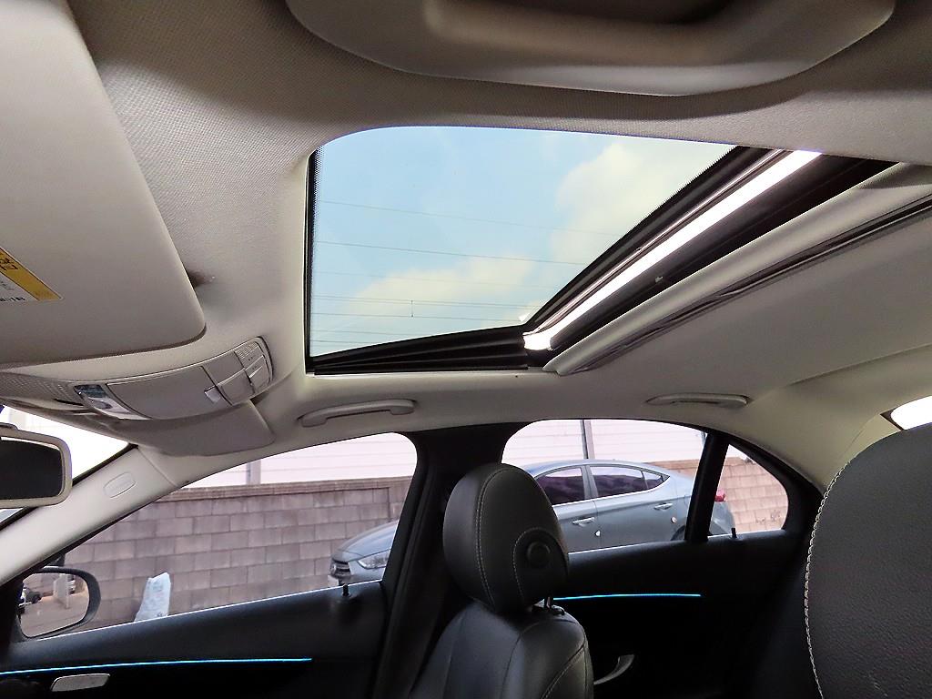 Mercedes Benz C Class 2016 - Importación desde Corea - HF Imports Iquique - Foto 18