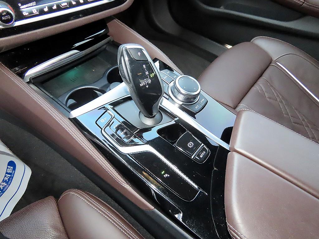 BMW 5 Series - Vista 11