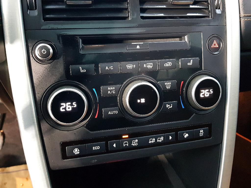 Land Rover Discovery Sports - Vista 11