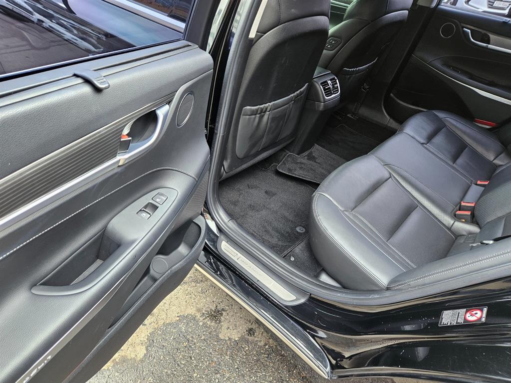 HYUNDAI Grandeur 2018 Negro - Importación desde Corea - HF Imports Iquique - Foto 15