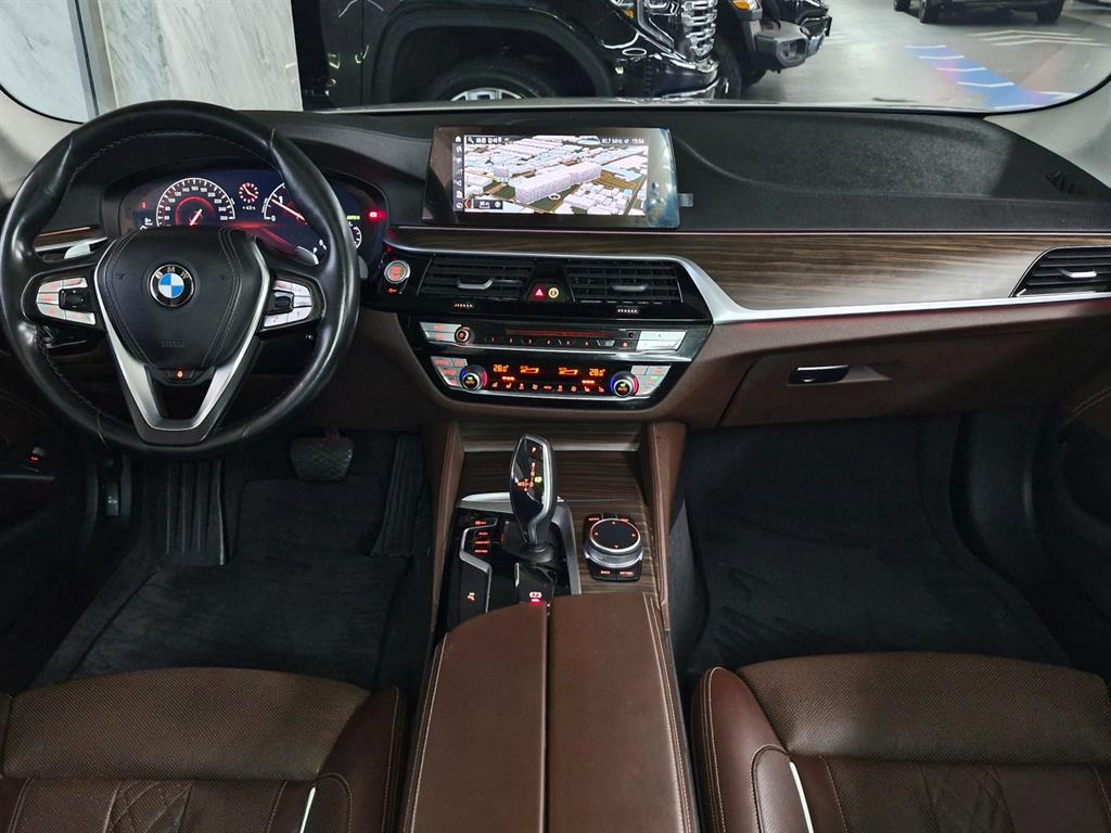 BMW 5 Series - Vista 6
