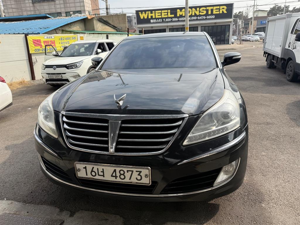 HYUNDAI Equus 2010 Negro - Importación desde Corea - HF Imports Iquique - Foto 1