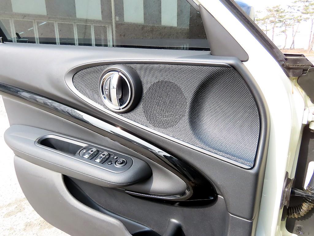 Mini Clubman - Vista 12