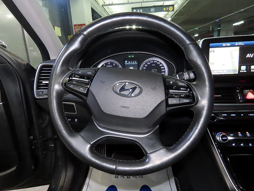 HYUNDAI Grandeur - Vista 8