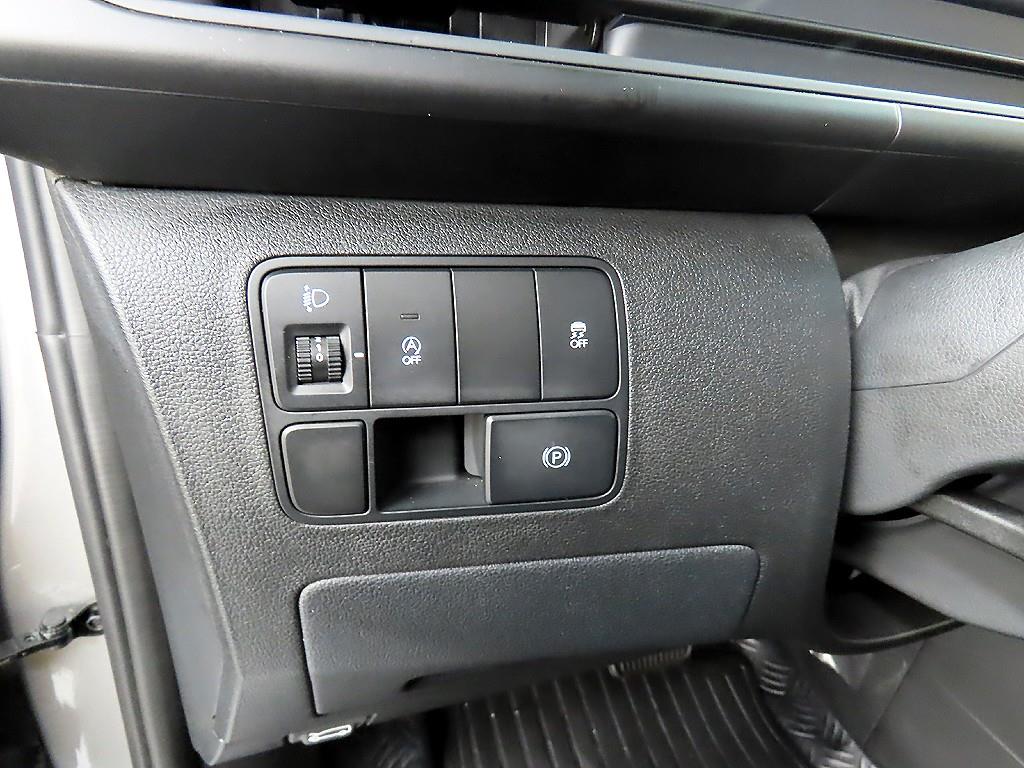 HYUNDAI Staria - Vista 12