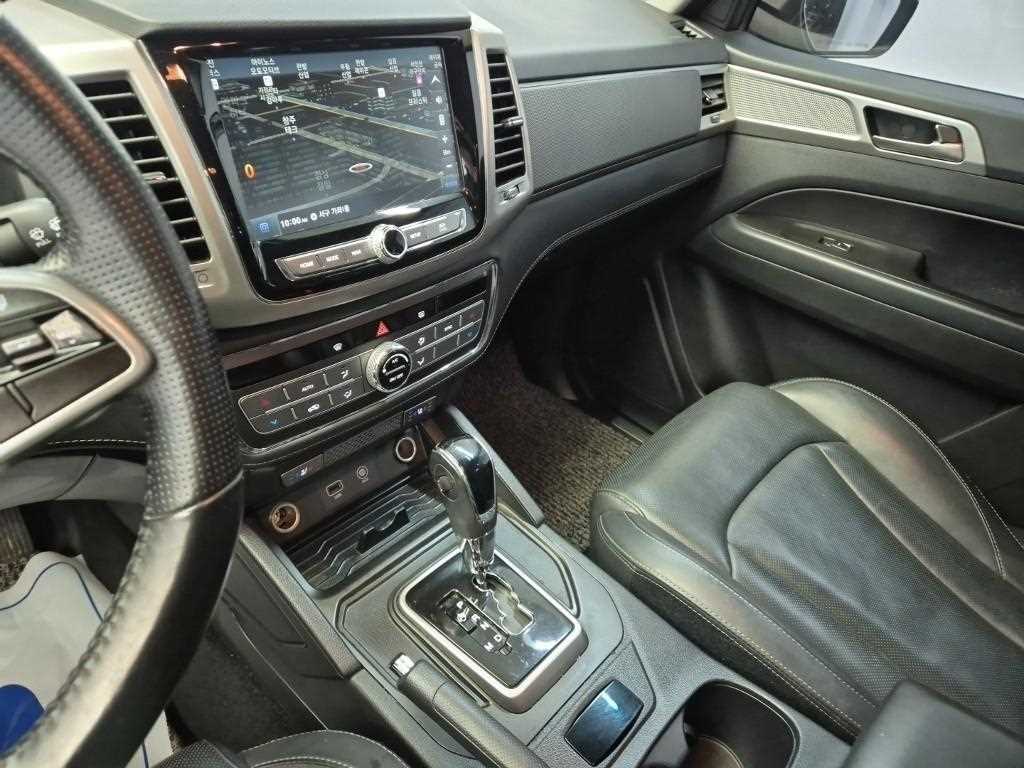 Ssangyong Rexton - Vista 10