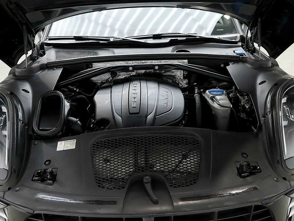 Porsche Macan 2017 Negro - Importación desde Corea - HF Imports Iquique - Foto 7