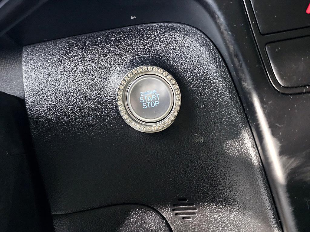 HYUNDAI Staria - Vista 12