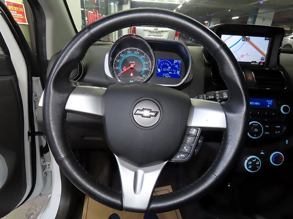 Chevrolet Spark - Vista 8