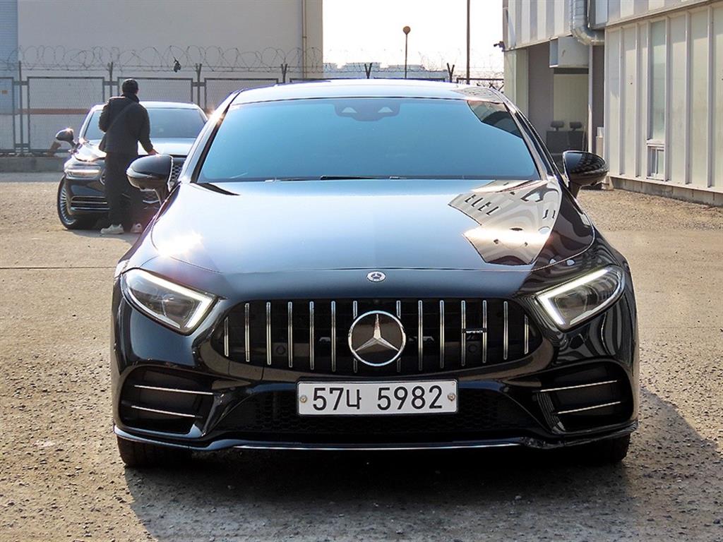 Mercedes Benz CLS Class 2019 Negro - Importación desde Corea - HF Imports Iquique - Foto 1