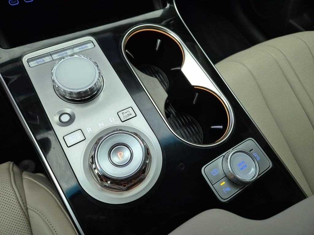 Genesis GV80 - Vista 8