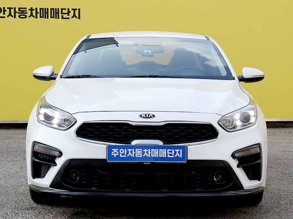 KIA K3 2019 Blanco - Importación desde Corea - HF Imports Iquique - Foto 1