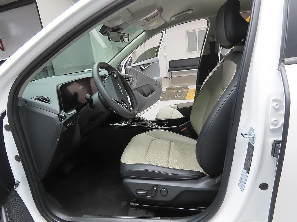 KIA Niro 2023 Blanco - Importación desde Corea - HF Imports Iquique - Foto 11