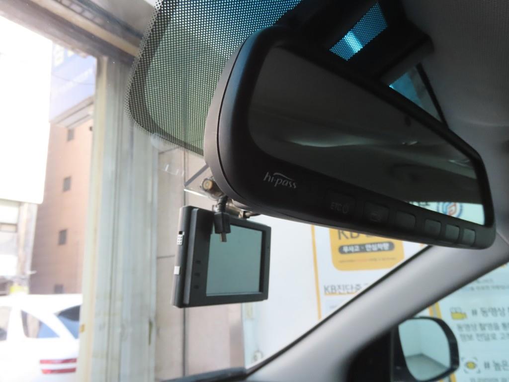 HYUNDAI Santa Fe - Vista 11