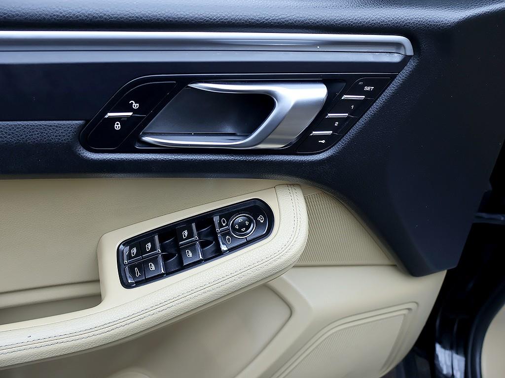 Porsche Macan 2017 Negro - Importación desde Corea - HF Imports Iquique - Foto 13