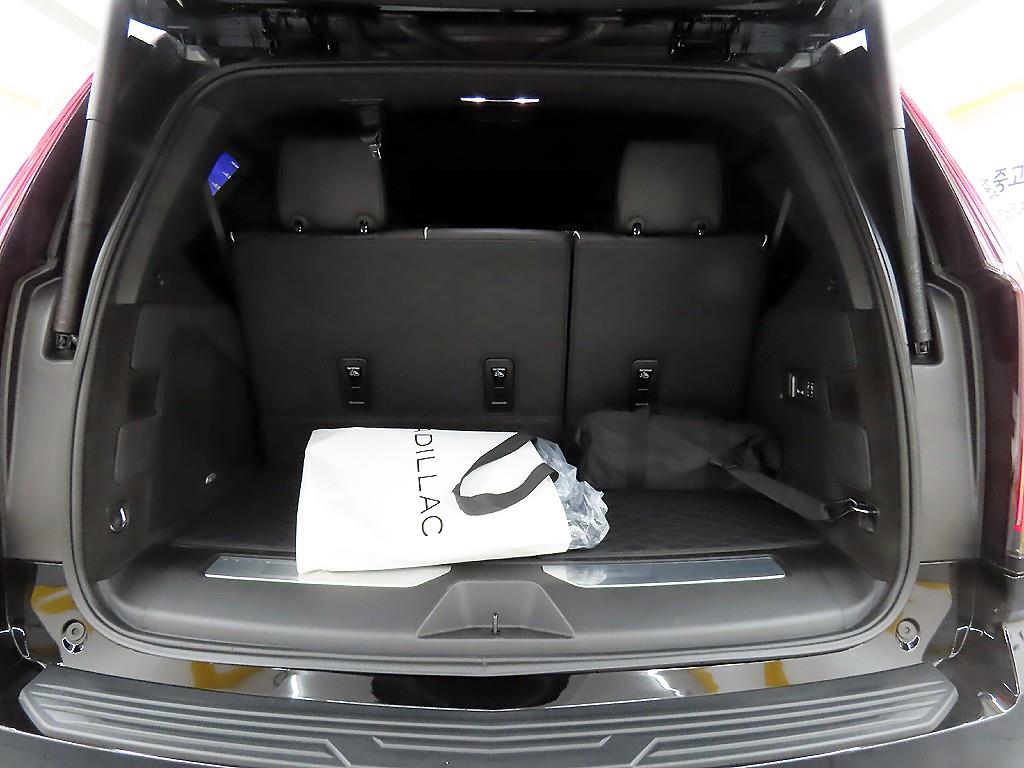 Cadillac Escalade 2025 Negro - Importación desde Corea - HF Imports Iquique - Foto 18