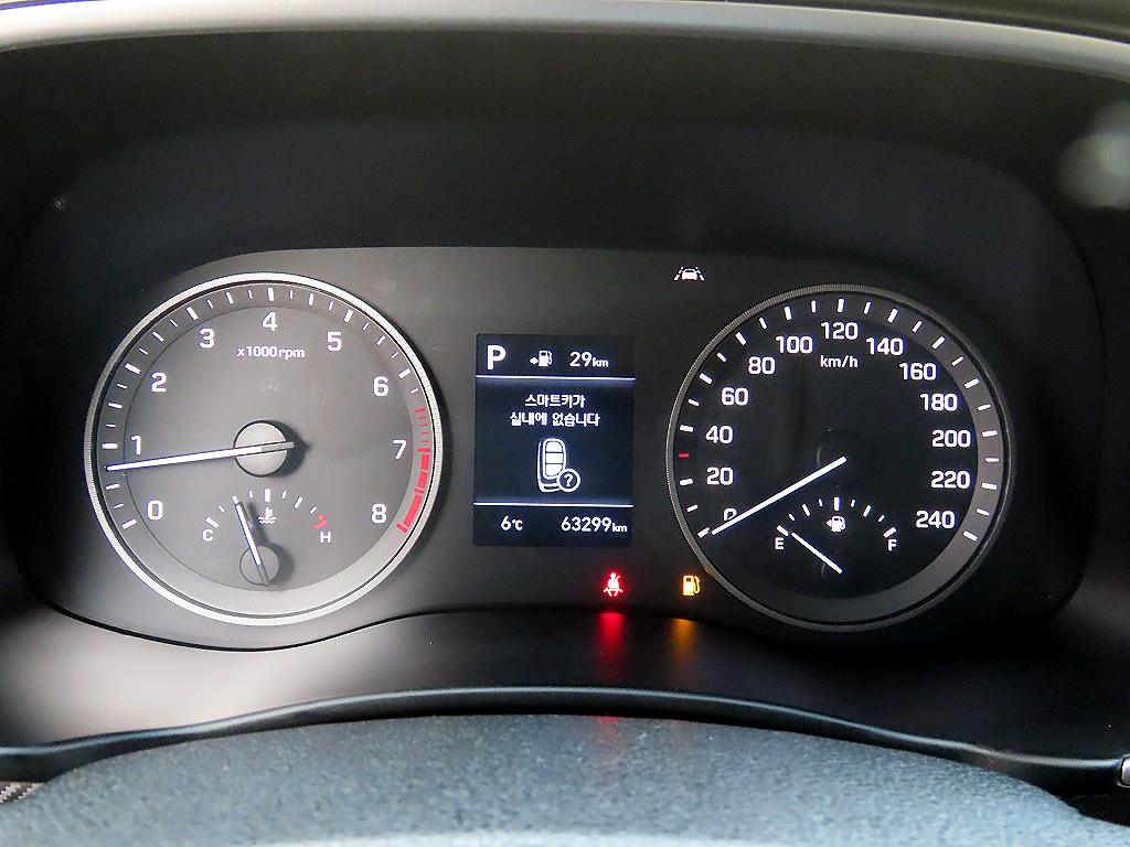 HYUNDAI Tucson - Vista 9