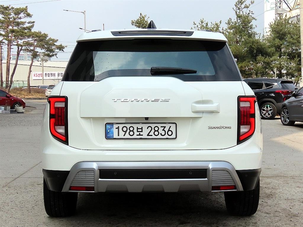 Ssangyong Torres - Vista 4