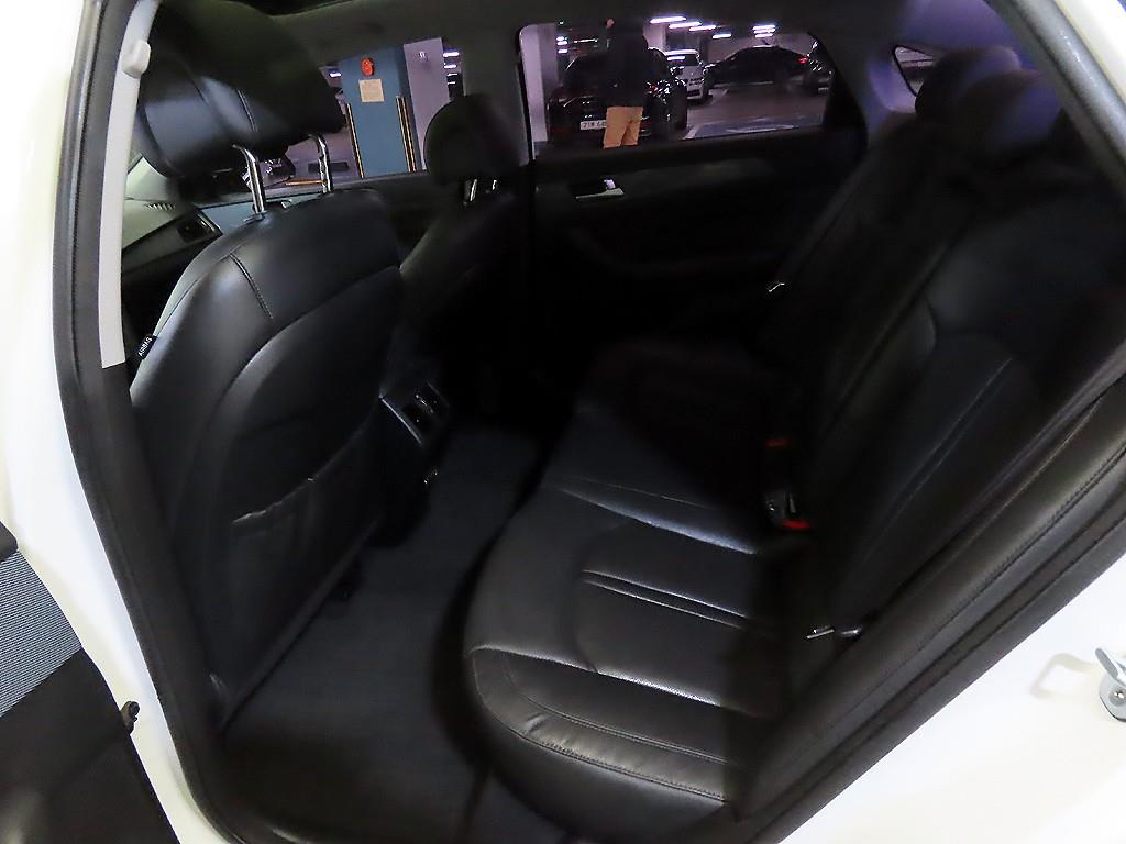 HYUNDAI Sonata - Vista 7