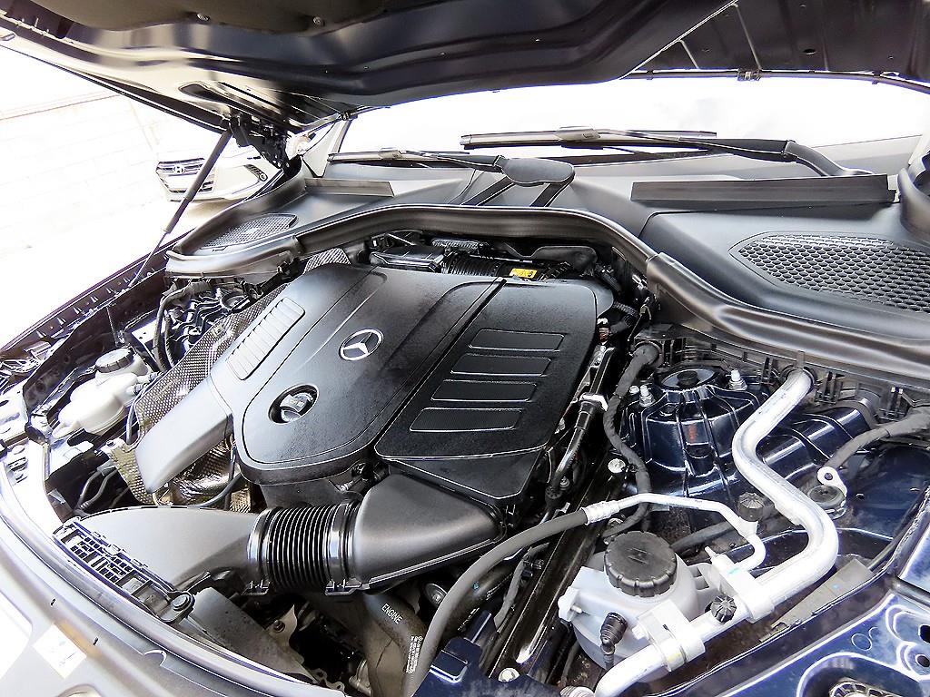 Mercedes Benz GLC Class 2024 Azul - Importación desde Corea - HF Imports Iquique - Foto 19