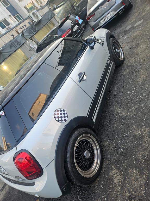 Mini Cooper - Vista 4