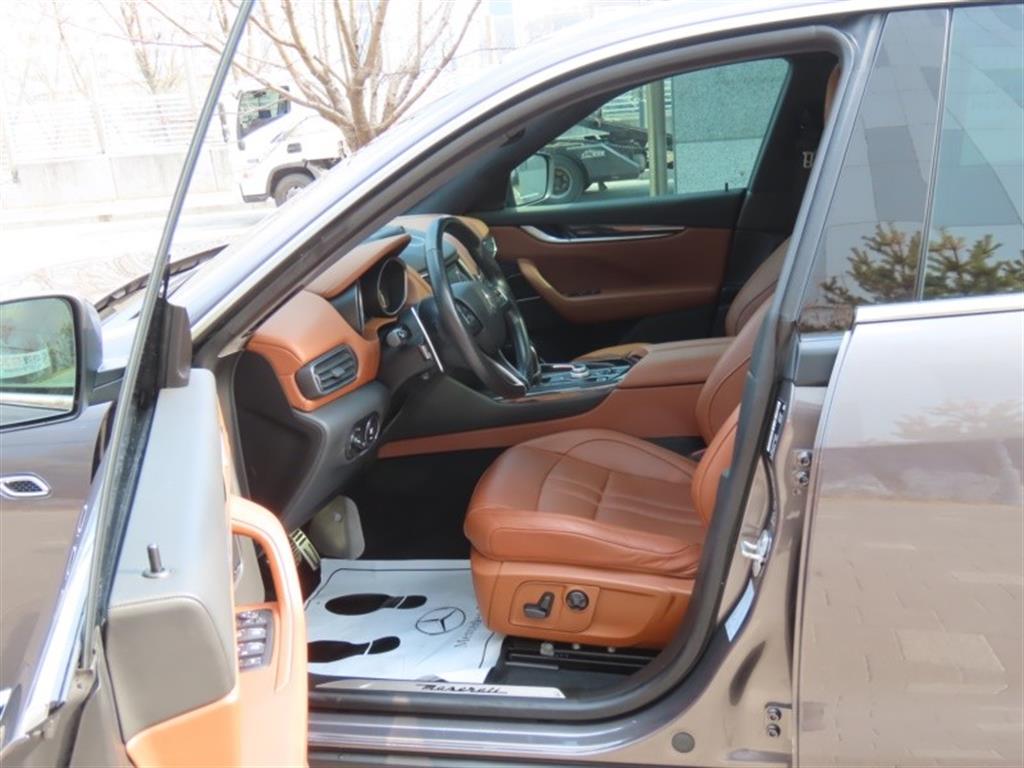 Maserati Levante 2017 - Importación desde Corea - HF Imports Iquique - Foto 12