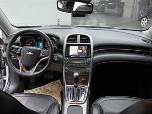Chevrolet Malibu - Vista 10