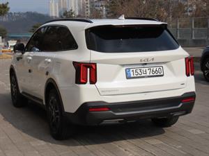 KIA Sorento - Vista 8
