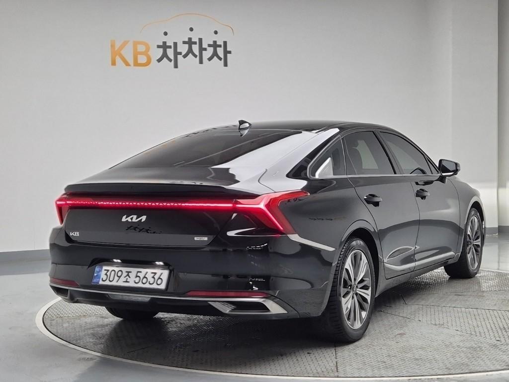 KIA K8 - Vista 4
