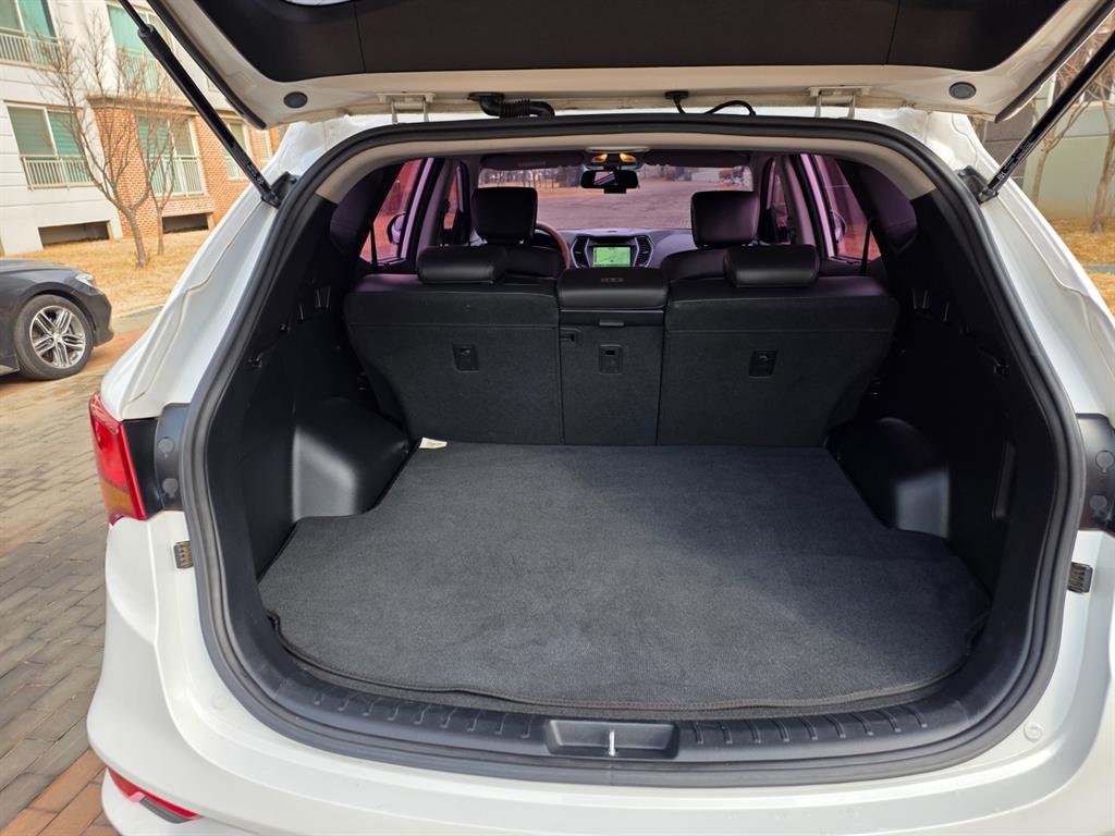 HYUNDAI Santa Fe 2016 Blanco - Importación desde Corea - HF Imports Iquique - Foto 18