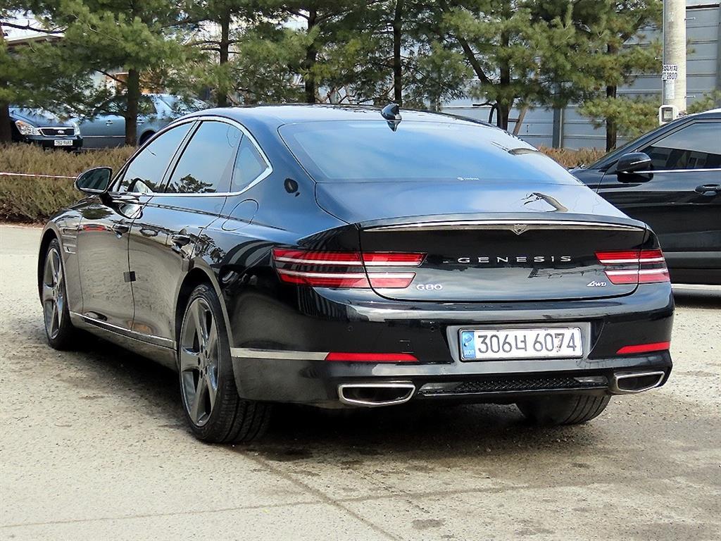 Genesis G80 - Vista 3