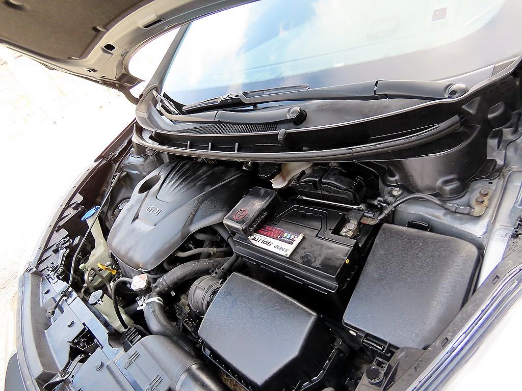 HYUNDAI i30 2012 Gris - Importación desde Corea - HF Imports Iquique - Foto 17