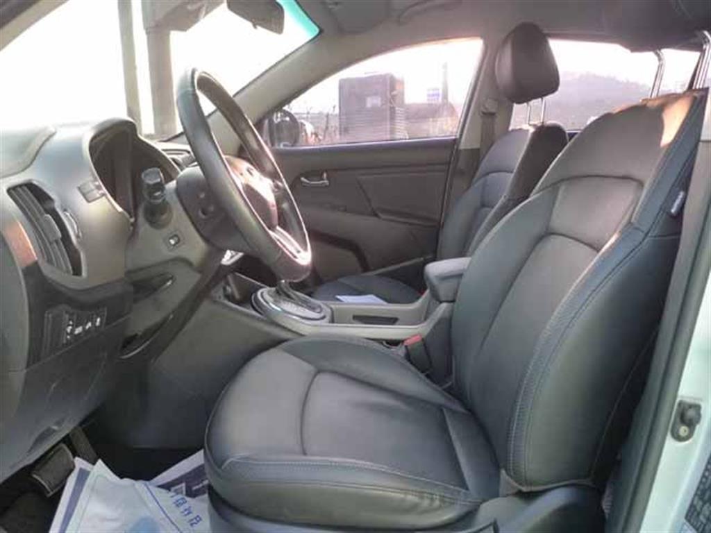 KIA Sportage - Vista 9