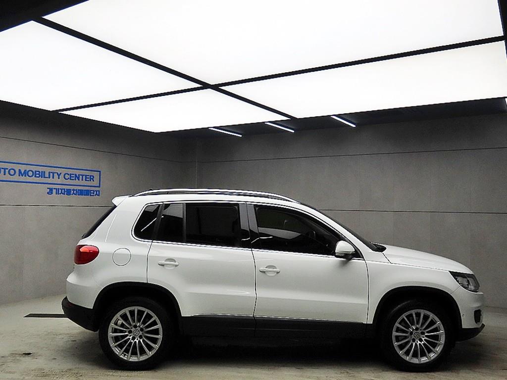 Volkswagen Tiguan - Vista 2