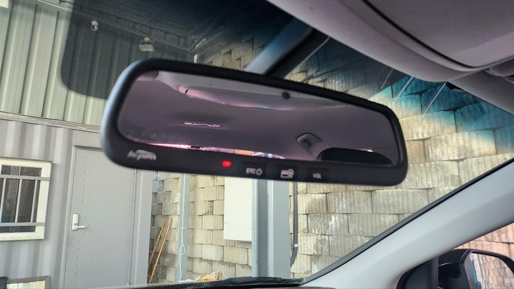 HYUNDAI Sonata - Vista 11