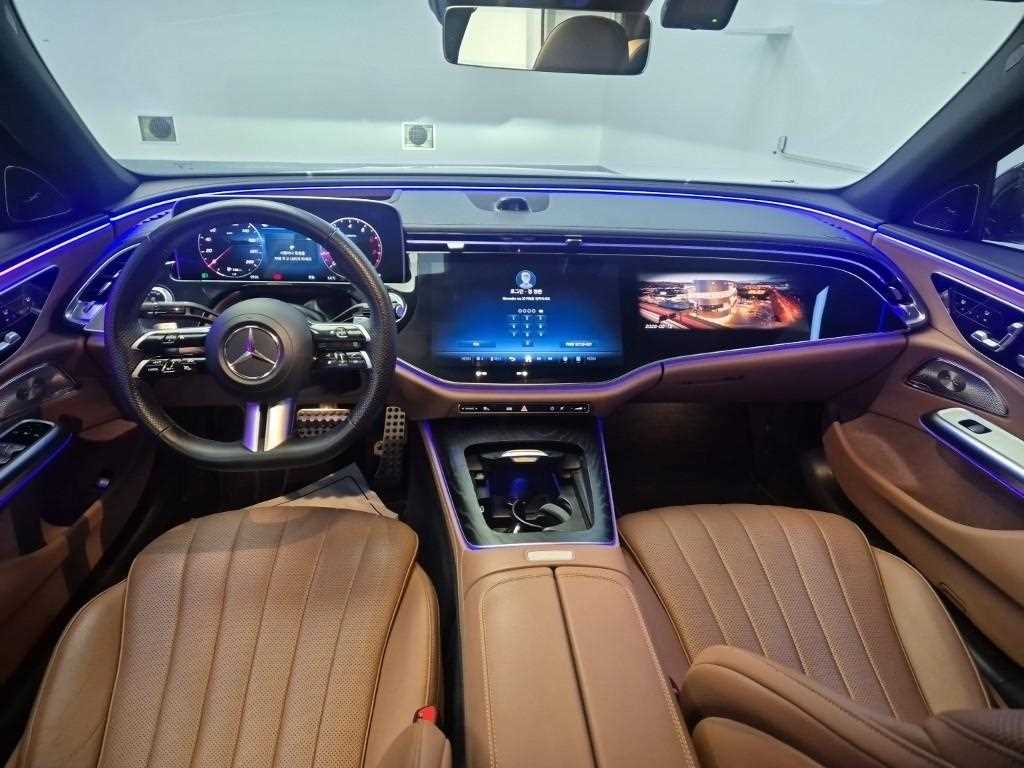 Mercedes Benz E class - Vista 7