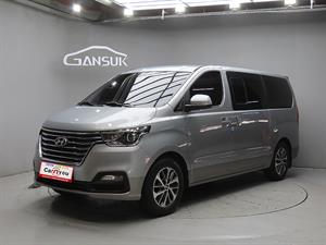 HYUNDAI Starex - Vista 4