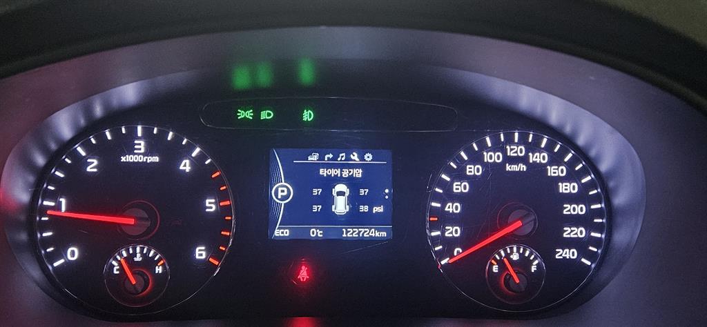 KIA Sorento 2016 Gris - Importación desde Corea - HF Imports Iquique - Foto 16