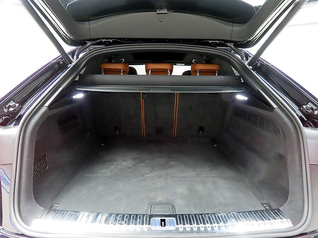 Audi Q8 2021 Negro - Importación desde Corea - HF Imports Iquique - Foto 18