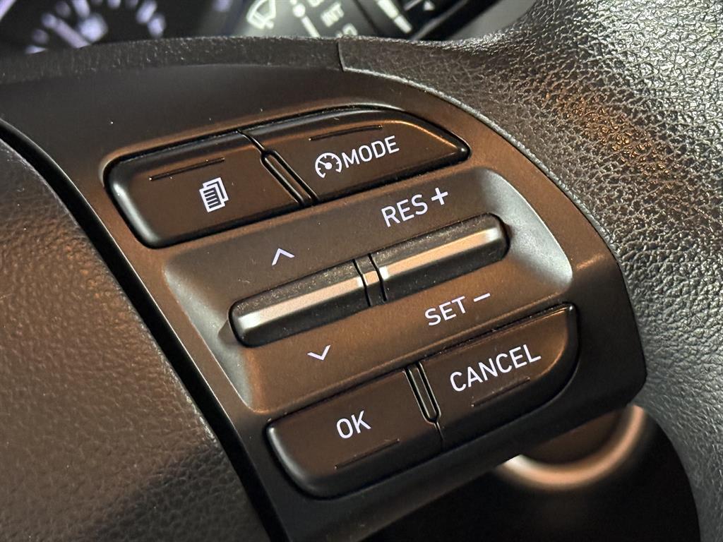 HYUNDAI Kona - Vista 10