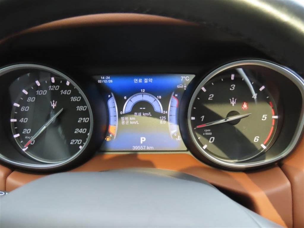 Maserati Levante - Vista 9