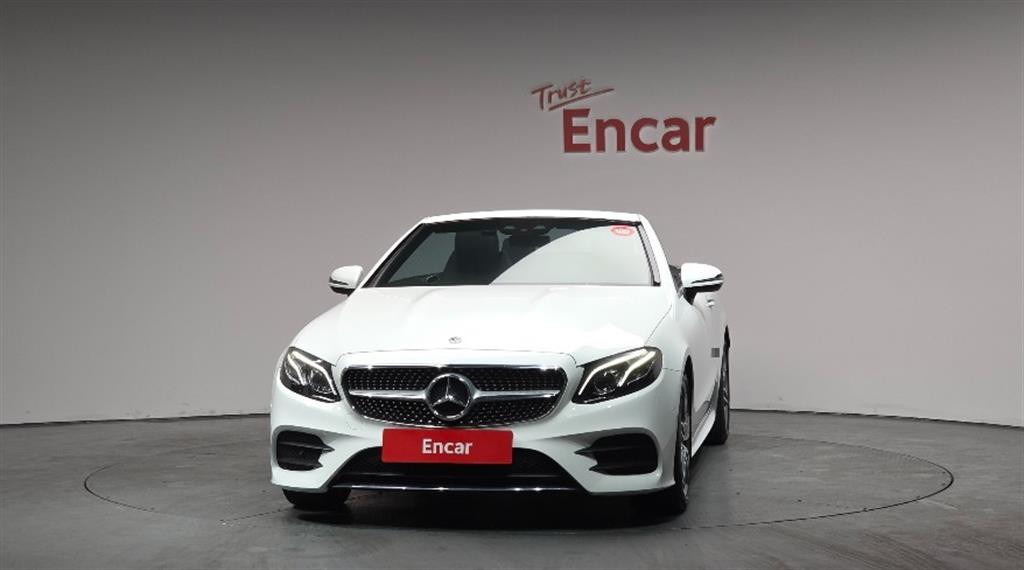 Mercedes Benz E class - Vista 3